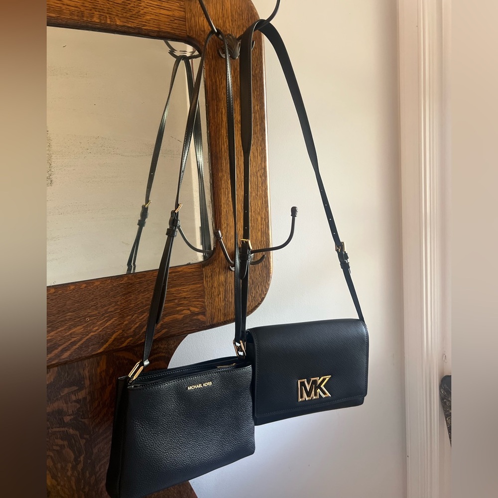 Michael Kors Crossbody Purse Black with Gold Hardware
